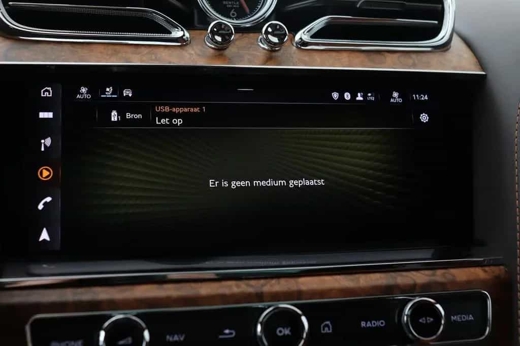 Bentley Bentayga 4.0 V8 | NL-Auto | 22 Inch | luftfederu 01/2022-photo-23