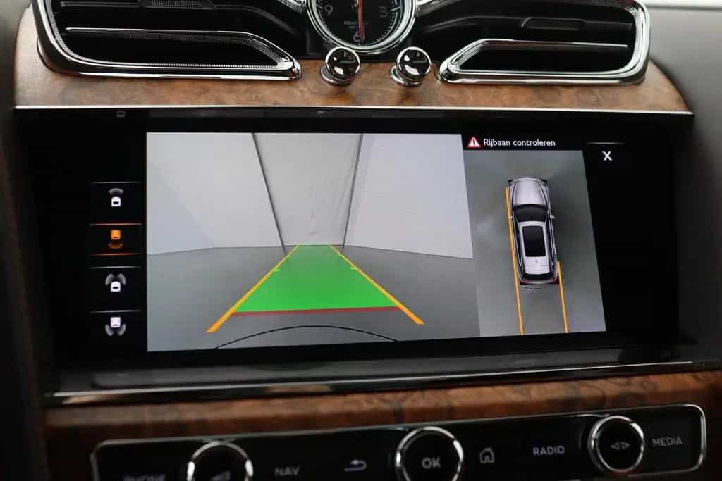 Bentley Bentayga 4.0 V8 | NL-Auto | 22 Inch | luftfederu 01/2022-photo-33