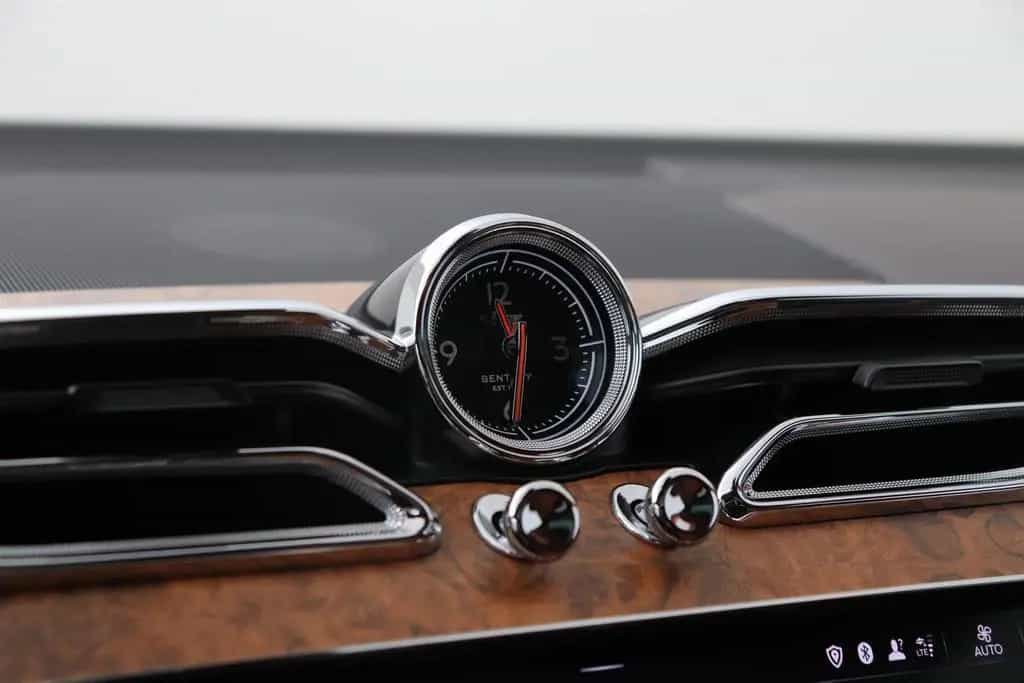 Bentley Bentayga 4.0 V8 | NL-Auto | 22 Inch | luftfederu 01/2022-photo-35