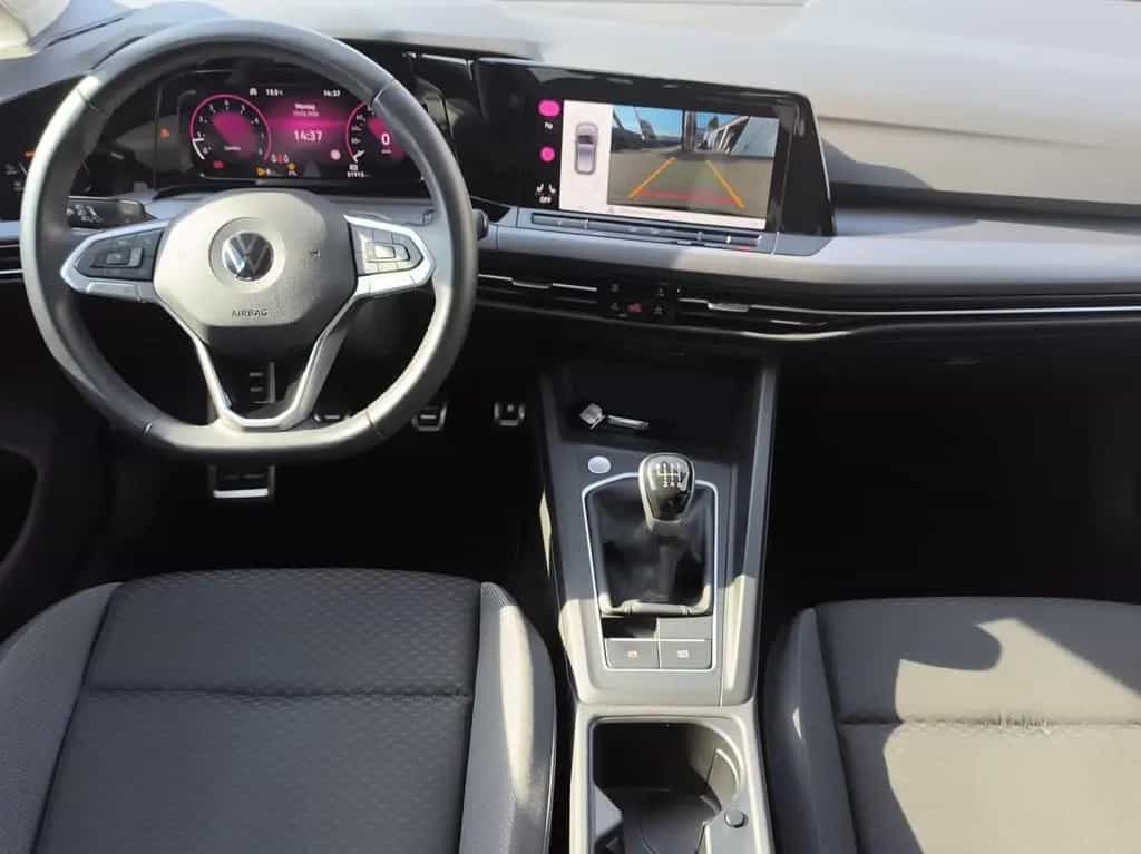 Volkswagen Golf 8 Lim. 1.5 TSI Active LED NAVI RFK 01/2023-photo-16