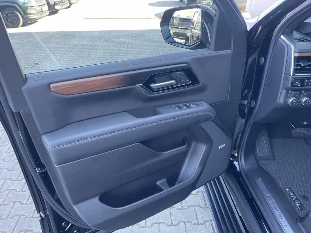 GMC Yukon Denali 6.2V8 24" Felgen | MY 26 - Facelift null-photo-6
