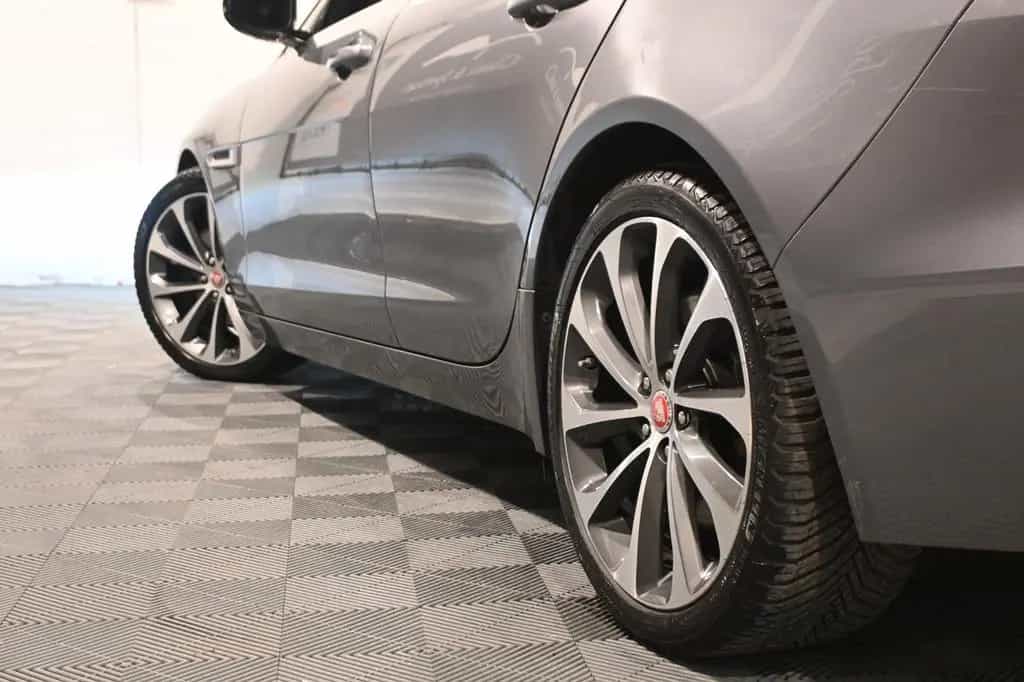 Jaguar XE 2.0 D AWD R-Dynamic S EURO 6d FULL !! 06/2019-photo-9