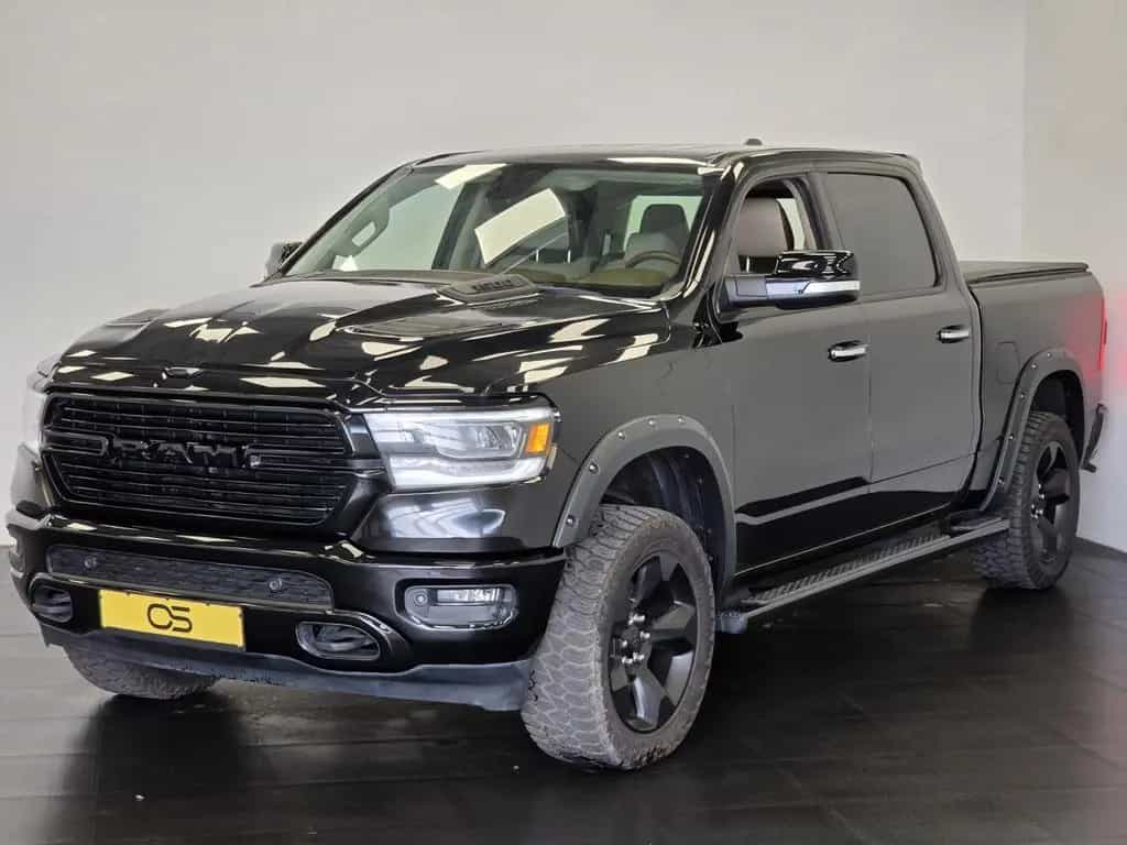 Dodge RAM 5.7 V8 HEMI Laramie*Unfallfrei*MwSt*Garantie 01/2020-photo-1