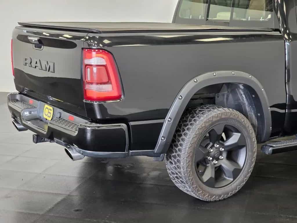 Dodge RAM 5.7 V8 HEMI Laramie*Unfallfrei*MwSt*Garantie 01/2020-photo-11