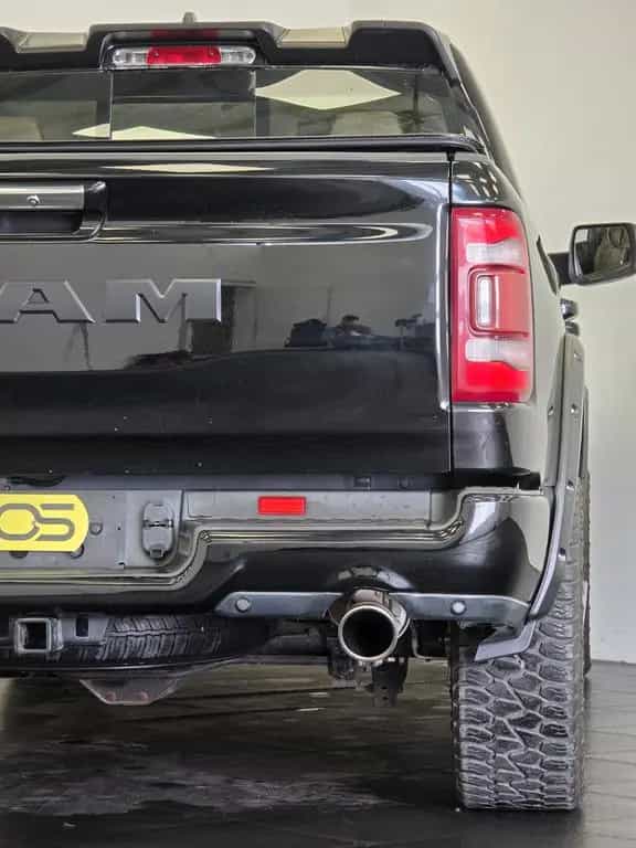 Dodge RAM 5.7 V8 HEMI Laramie*Unfallfrei*MwSt*Garantie 01/2020-photo-13