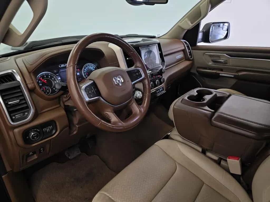 Dodge RAM 5.7 V8 HEMI Laramie*Unfallfrei*MwSt*Garantie 01/2020-photo-17