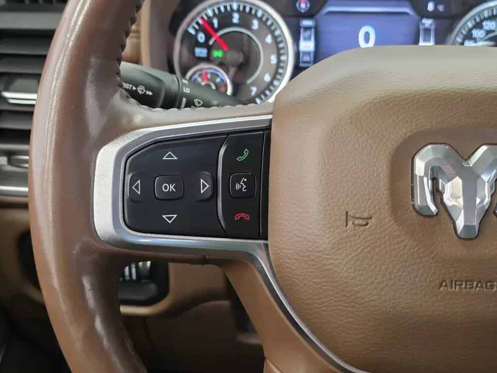 Dodge RAM 5.7 V8 HEMI Laramie*Unfallfrei*MwSt*Garantie 01/2020-photo-22