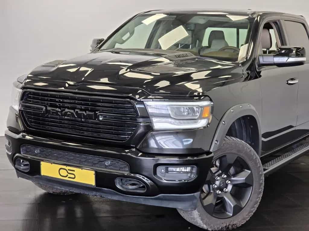 Dodge RAM 5.7 V8 HEMI Laramie*Unfallfrei*MwSt*Garantie 01/2020-photo-5