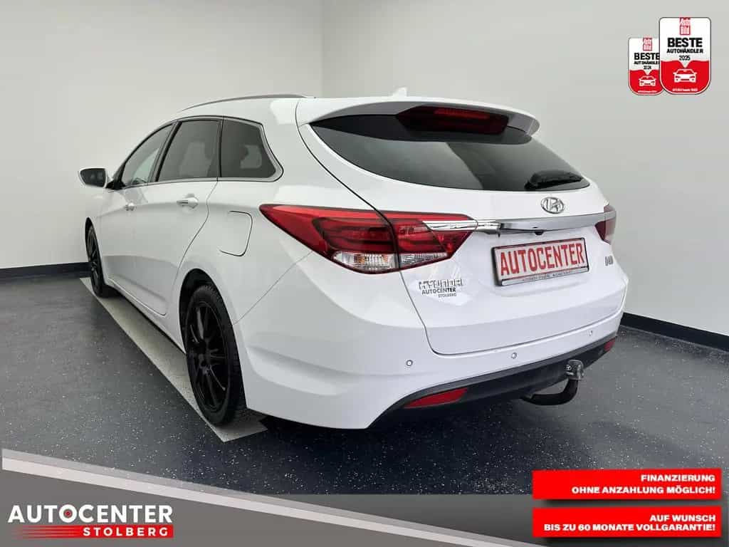 Hyundai i40 blue Trend "NAVI-CAM-SITZH-MULTI-BLUET" 07/2018-photo-4
