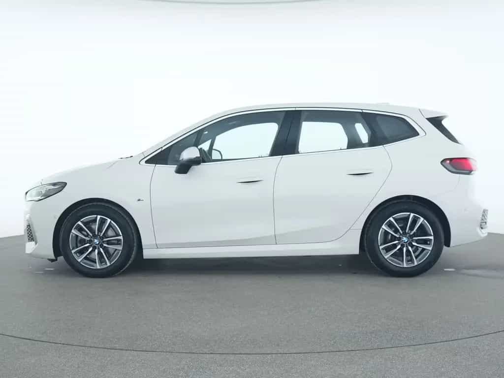 BMW 2 Series 223i Active Tourer M-Sport Innovations-Paket|LED 12/2022-photo-9