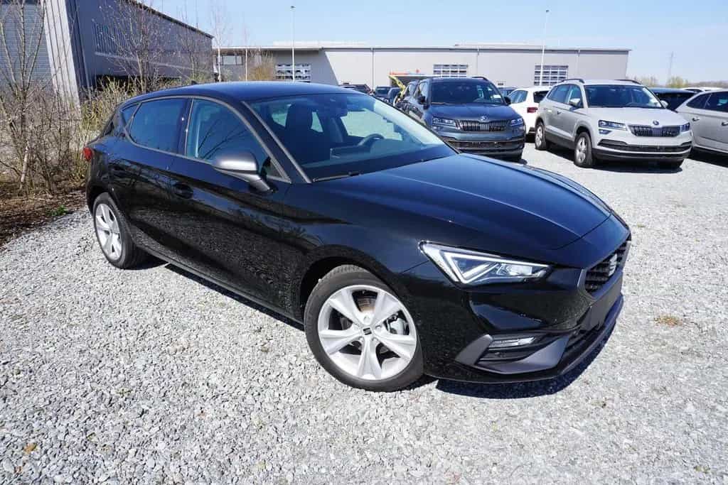 Seat Leon FR 1.5TSI Navi ACC Kamera Voll-LED 01/2024-photo-7