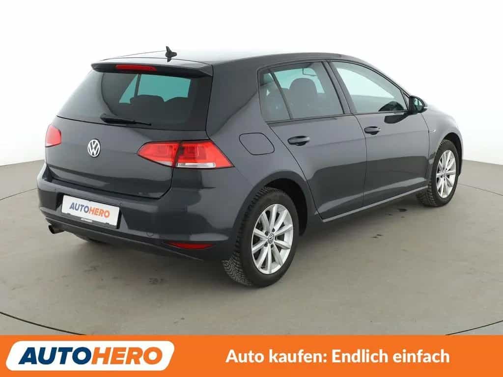 Volkswagen Golf VII 1.2 TSI Lounge BMT Aut.*NAV*TEMPO*PDC* 02/2016-photo-5