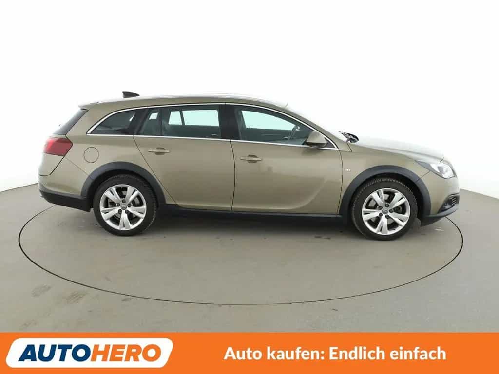 Opel Insignia Country Tourer 2.0 SIDI Turbo 4x4*NAVI* 12/2015-photo-6