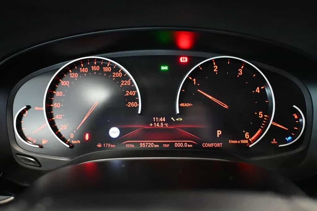 BMW 520 d Lim. *LED *SHZ *KAMERA *VIRTUAL*19ZOLL 07/2019-photo-17
