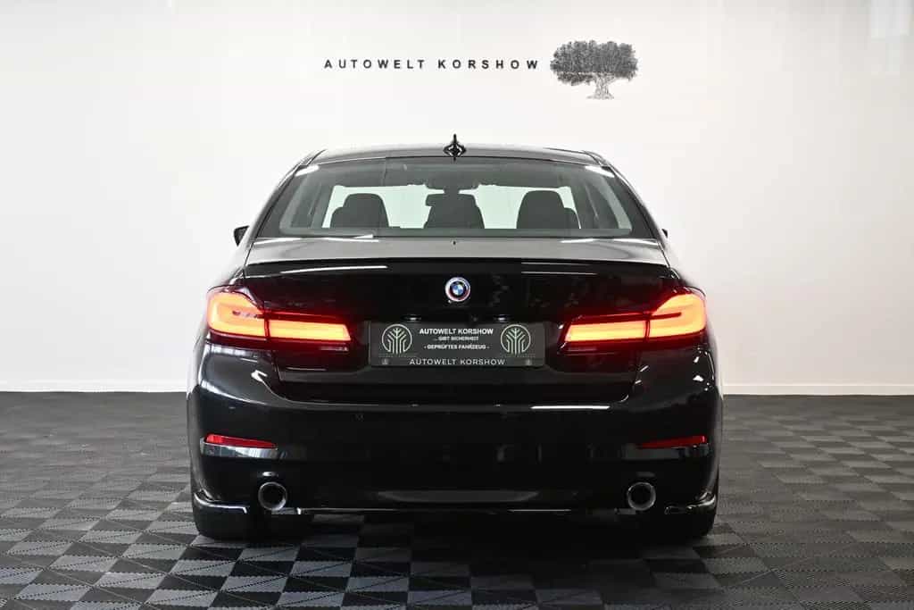 BMW 520 d Lim. *LED *SHZ *KAMERA *VIRTUAL*19ZOLL 07/2019-photo-5