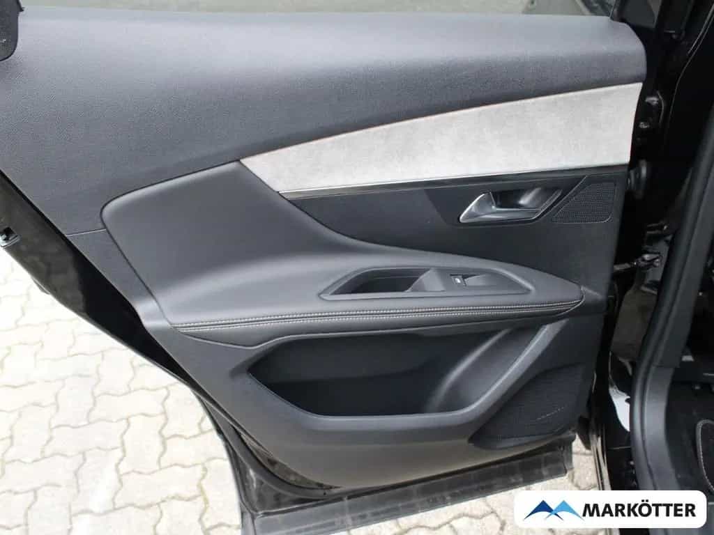 Peugeot 3008 GT 1.2 PureTech 130 AHK/ACC/BLIS/CAM 09/2023-photo-16