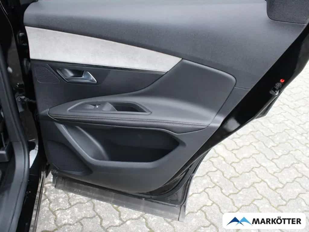 Peugeot 3008 GT 1.2 PureTech 130 AHK/ACC/BLIS/CAM 09/2023-photo-19