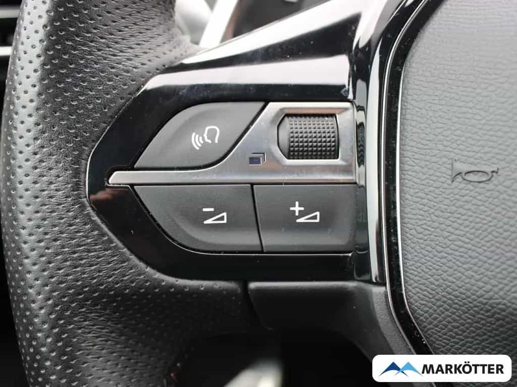 Peugeot 3008 GT 1.2 PureTech 130 AHK/ACC/BLIS/CAM 09/2023-photo-7