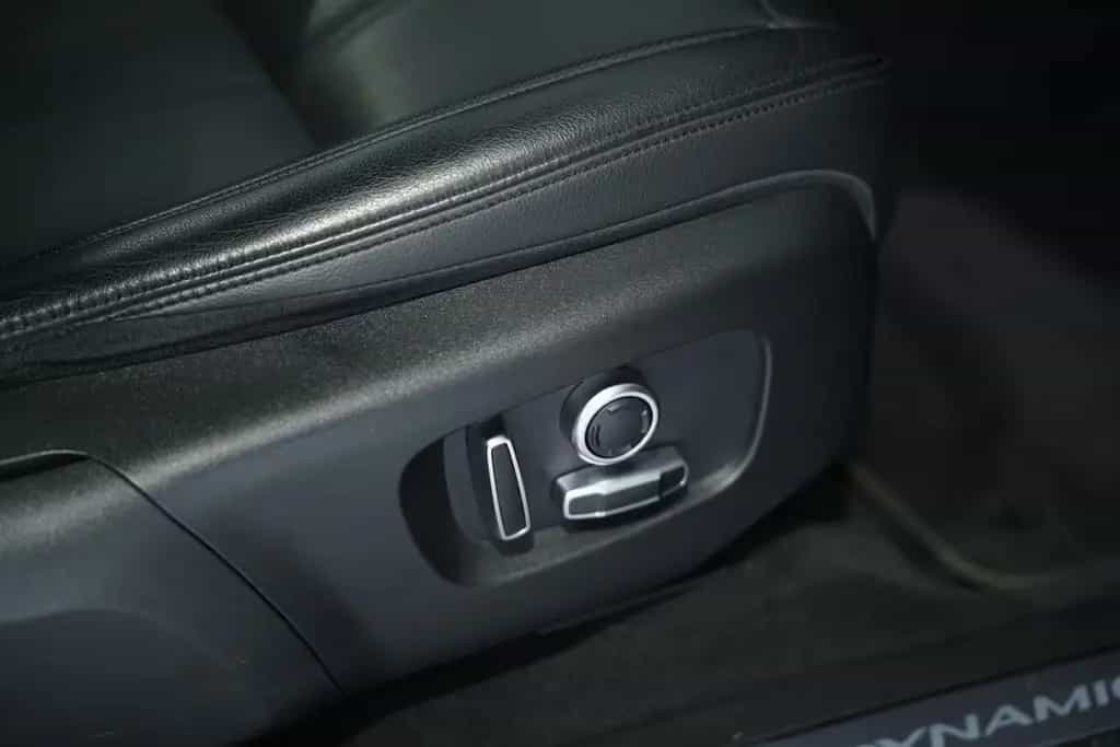 Land Rover Range Rover Rover Evoque R-Dynamic S *1.H *20 *Matrix 03/2021-photo-17