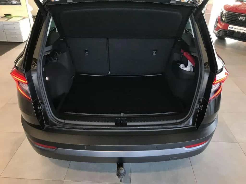 Skoda Karoq Style 4x4 / Rückfahrkamera/ ACC/Memory/AHK 03/2018-photo-17