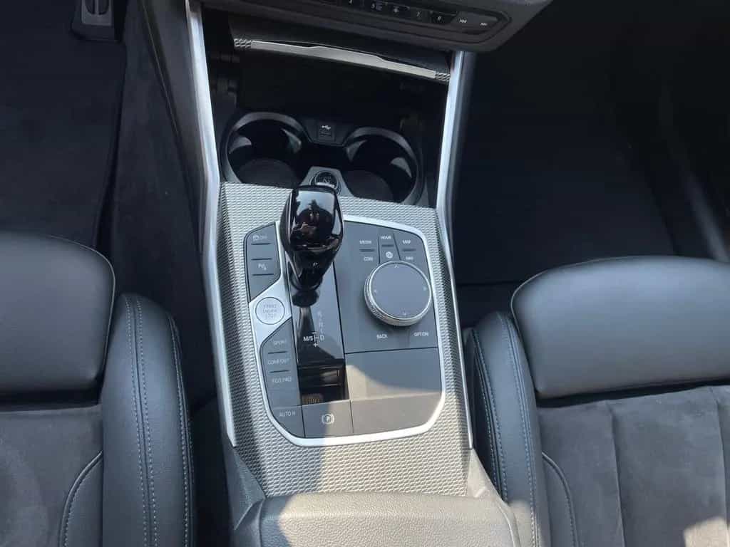 BMW 320 d Touring M-Sport LiveCockp.Pro Hifi LKHZ So 04/2022-photo-10