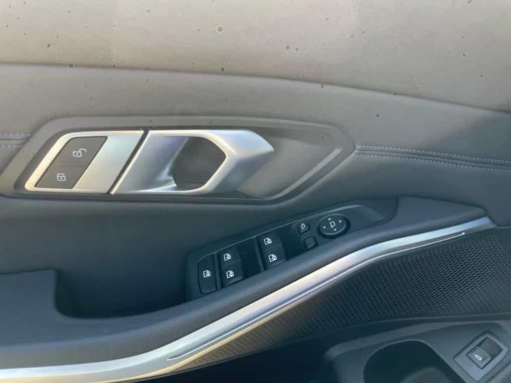 BMW 320 d Touring M-Sport LiveCockp.Pro Hifi LKHZ So 04/2022-photo-13