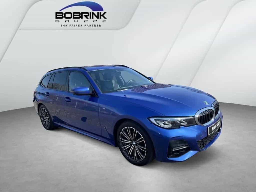 BMW 320 d Touring M-Sport LiveCockp.Pro Hifi LKHZ So 04/2022-photo-2