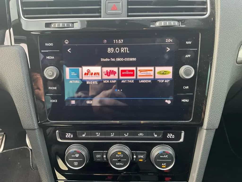 Volkswagen Golf VII 7 R-Line Join 1.4 TSI Navi Klima PDC 03/2018-photo-10