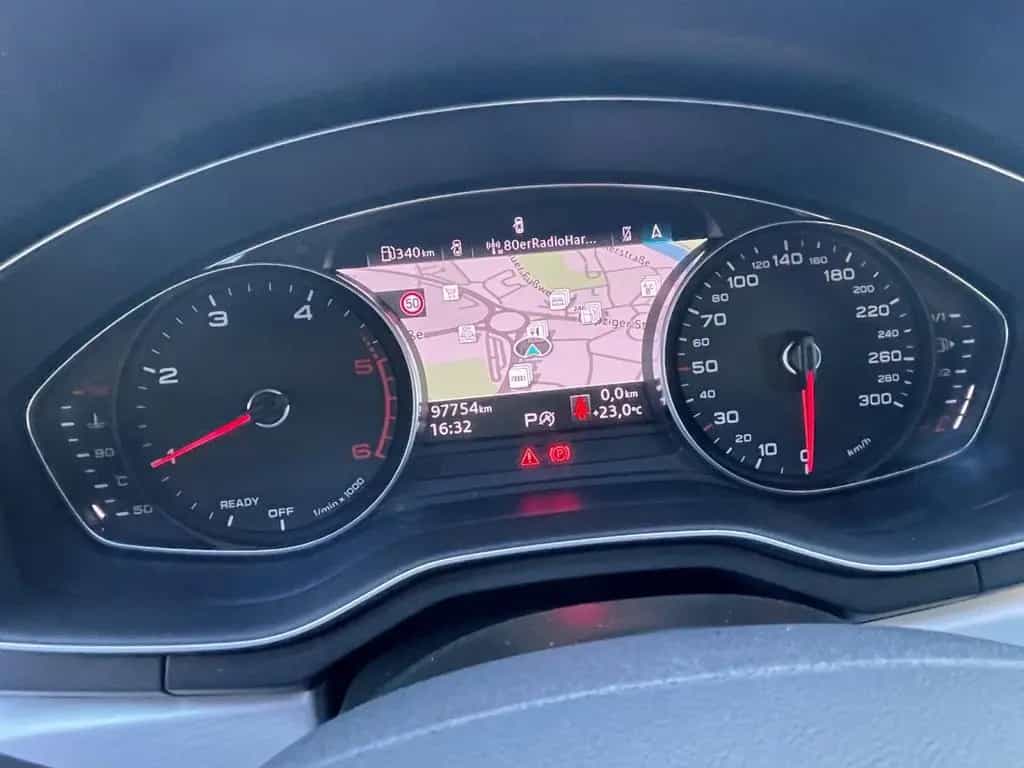 Audi A4 Avant 35 TDI S line LED B&O Pano AHK Kamera 12/2022-photo-11
