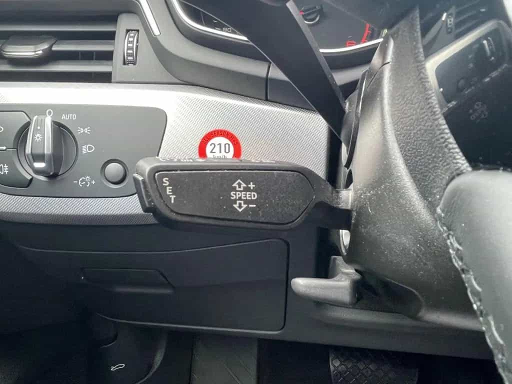 Audi A4 Avant 40 TDI LED Navi Kamera Tempomat 02/2023-photo-25