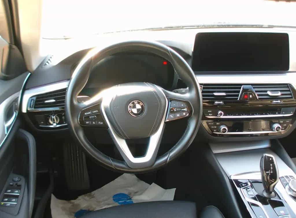BMW 520 d.Vollleder.LED.Kamera.Shadowline 03/2021-photo-6