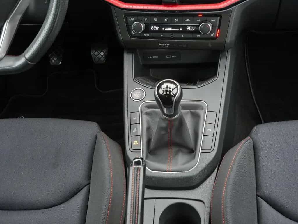 Seat Ibiza 1.0 TSI FR-Line RFK*Navi*FullLED 06/2022-photo-6