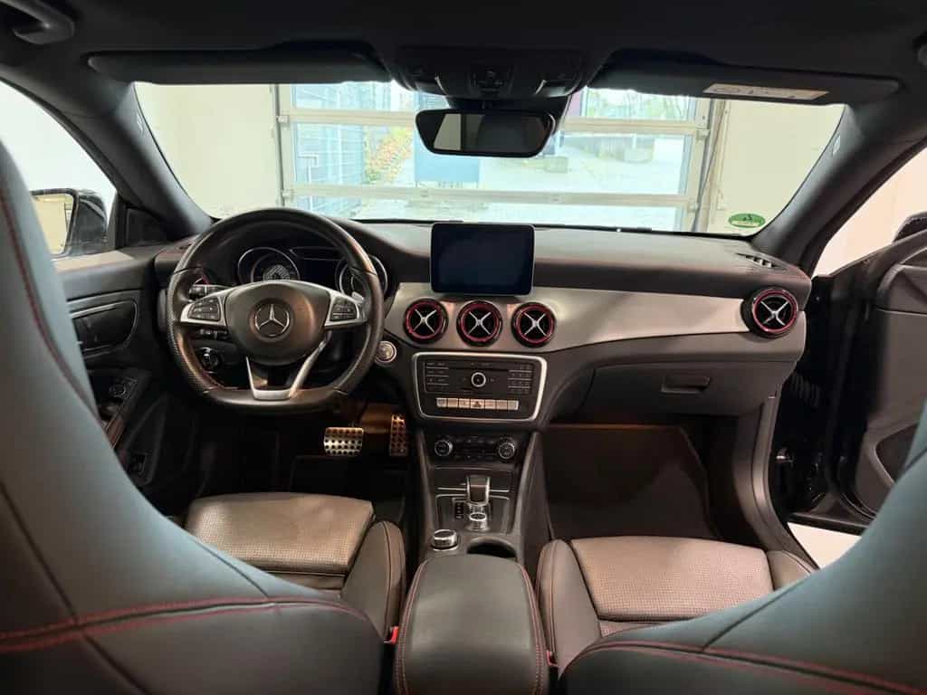 Mercedes-Benz CLA-Class 45 4M SB*DISTRONIC*LED*COMAND*Pano-Dach 08/2017-photo-9