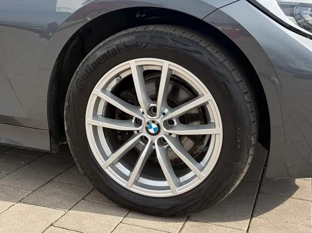 BMW 320 d Lim. xDrive ACC HeadUp Lane Laserlicht ViCo 08/2021-photo-9