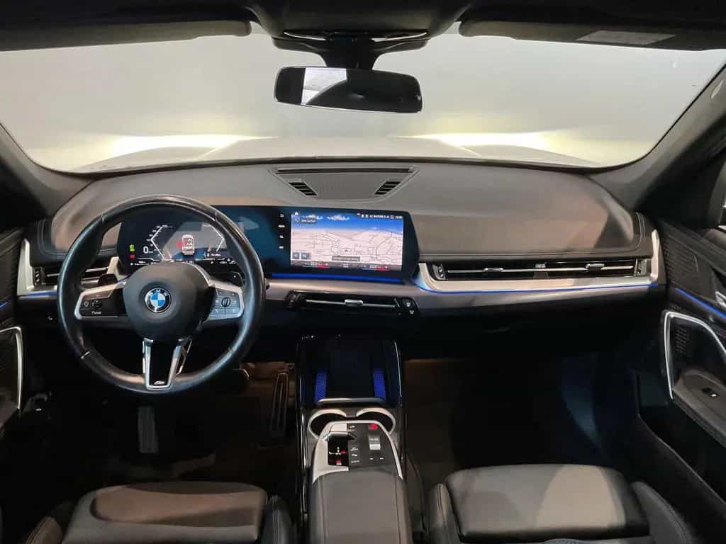 BMW X1 sDrive18d SAV M Sportpaket DAB LED AHK Shz 03/2023-photo-2