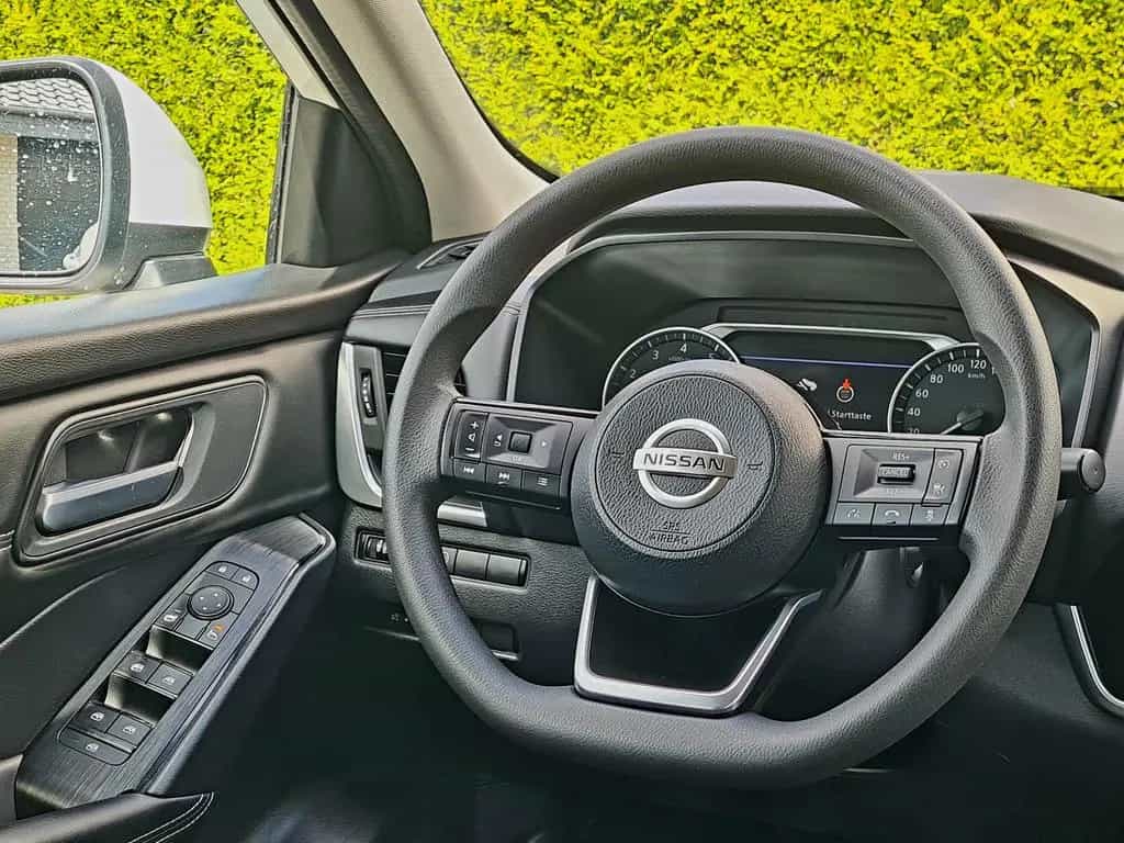 Nissan Qashqai Visia (1. Hand, LED) 06/2022-photo-17