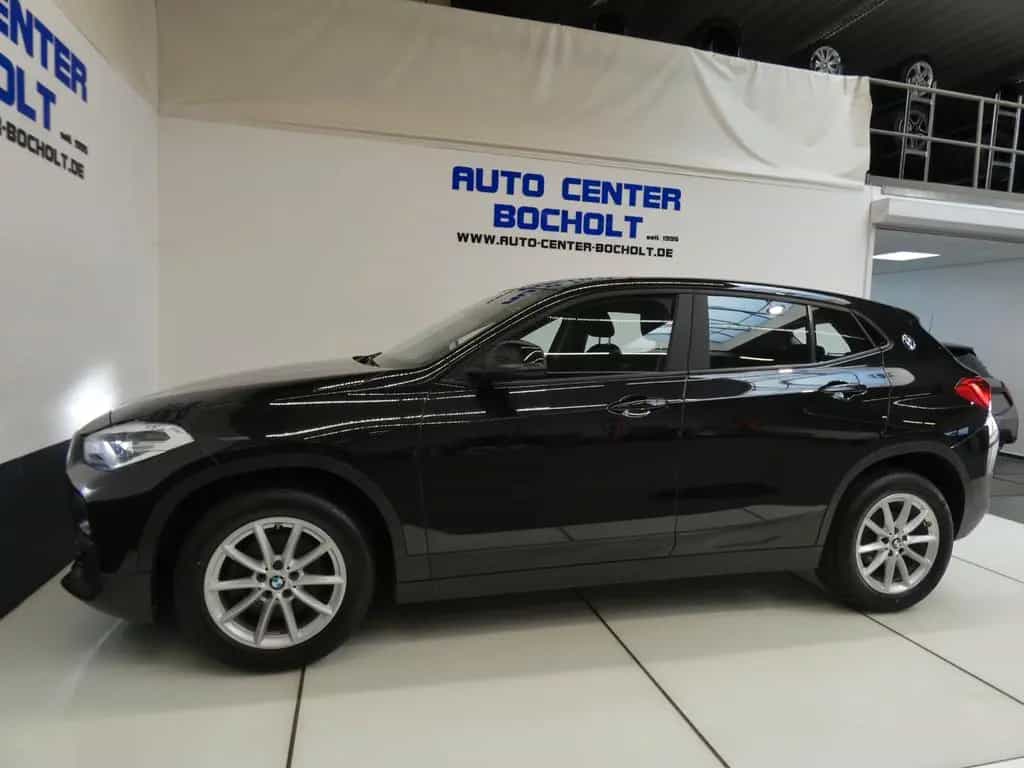 BMW X2 sDrive 18 i Advantage*Navi*HUD*Parktronic 04/2020-photo-11