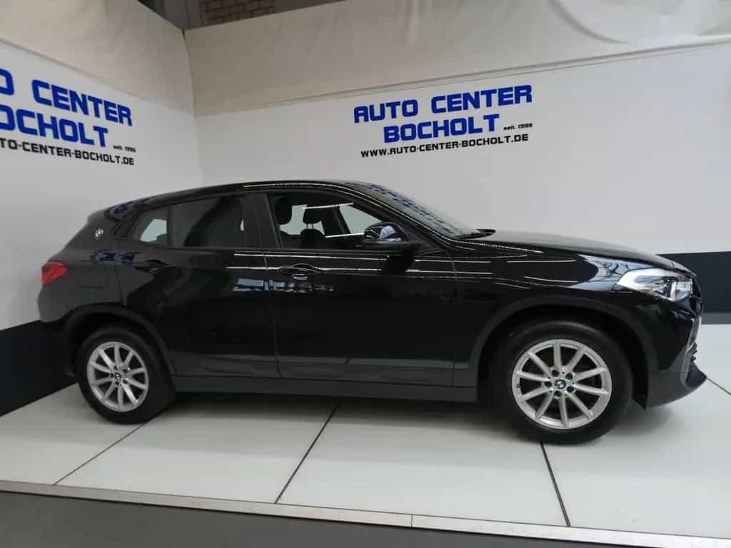 BMW X2 sDrive 18 i Advantage*Navi*HUD*Parktronic 04/2020-photo-3