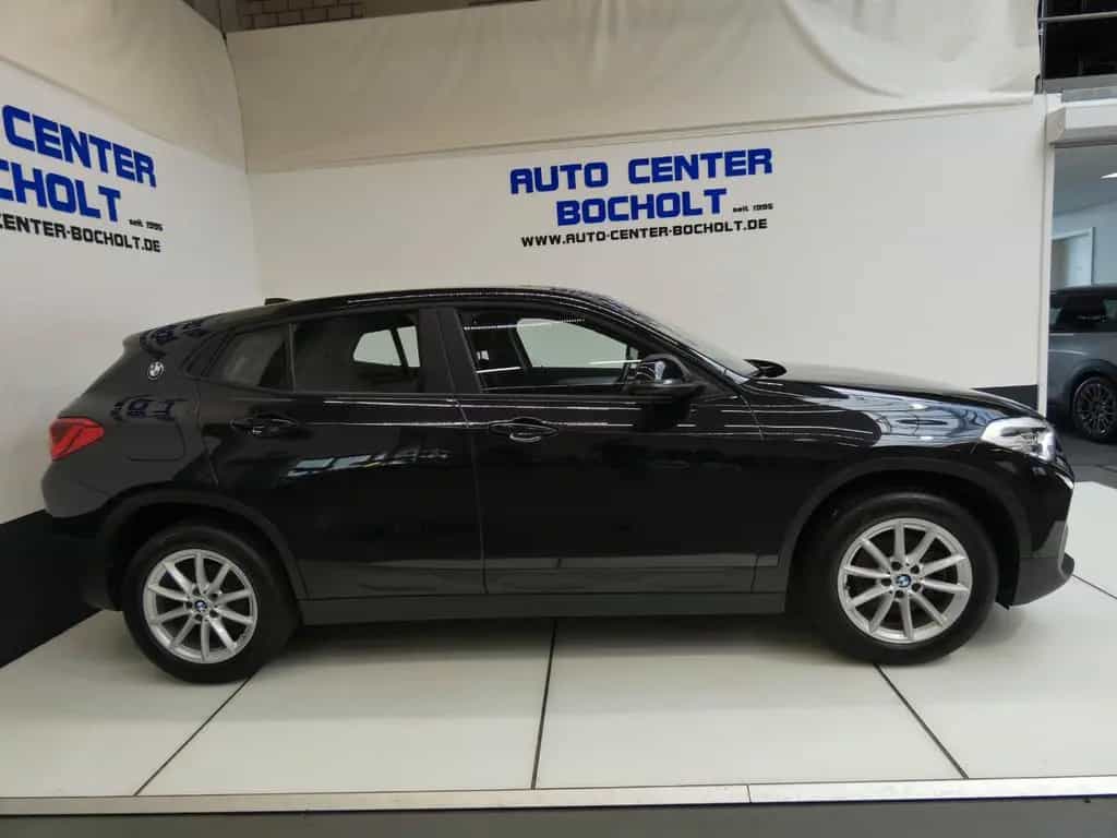 BMW X2 sDrive 18 i Advantage*Navi*HUD*Parktronic 04/2020-photo-4