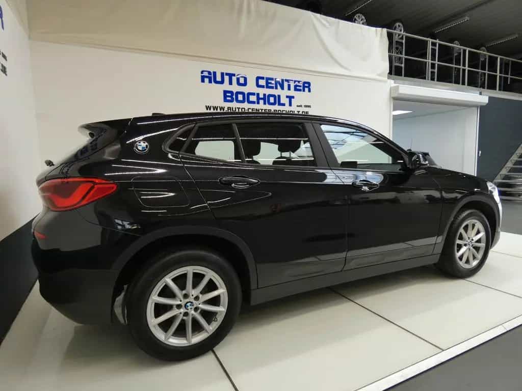 BMW X2 sDrive 18 i Advantage*Navi*HUD*Parktronic 04/2020-photo-7
