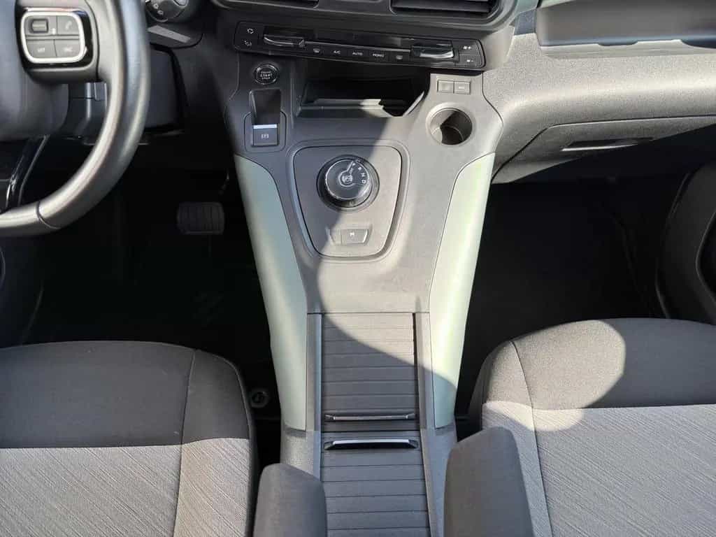 Citroën Berlingo 1.2 PureTech 130 Shine M S&S HEAD-UP*AC 02/2021-photo-11