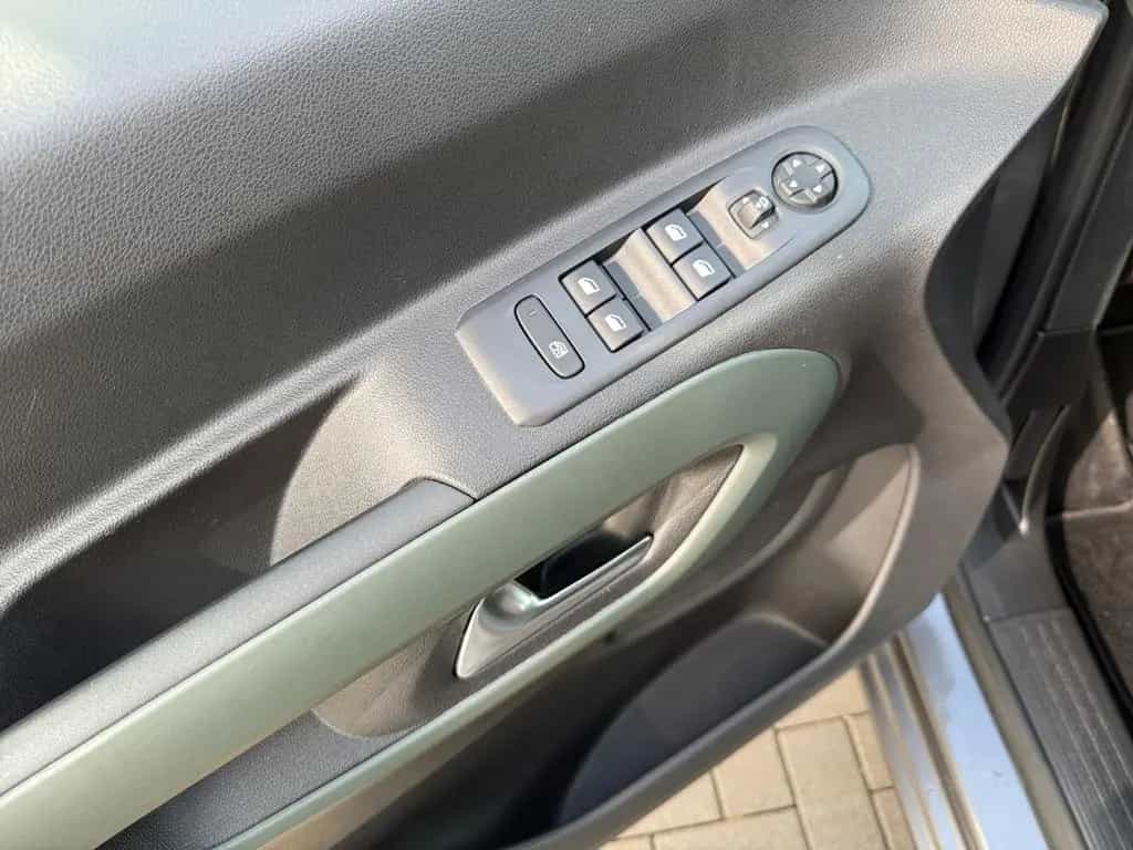 Citroën Berlingo 1.2 PureTech 130 Shine M S&S HEAD-UP*AC 02/2021-photo-14