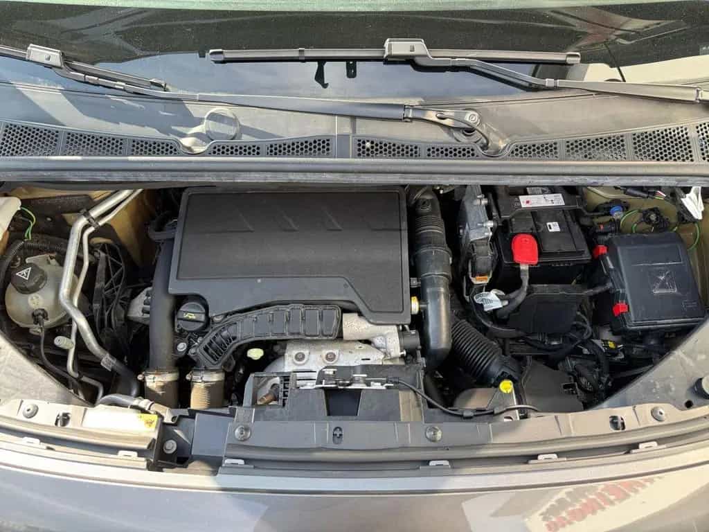 Citroën Berlingo 1.2 PureTech 130 Shine M S&S HEAD-UP*AC 02/2021-photo-18