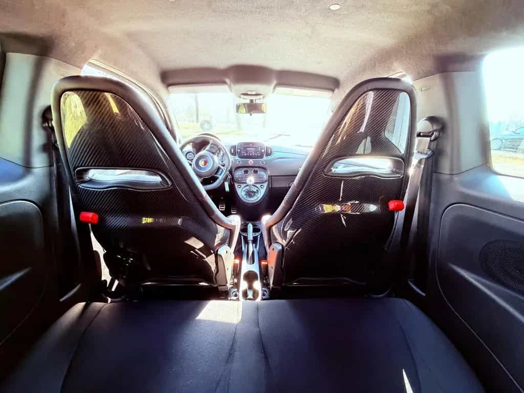 Abarth 695 *CARBON-EDITION-SPORT* ( GARANTIE ) 1.HAND 10/2024-photo-9