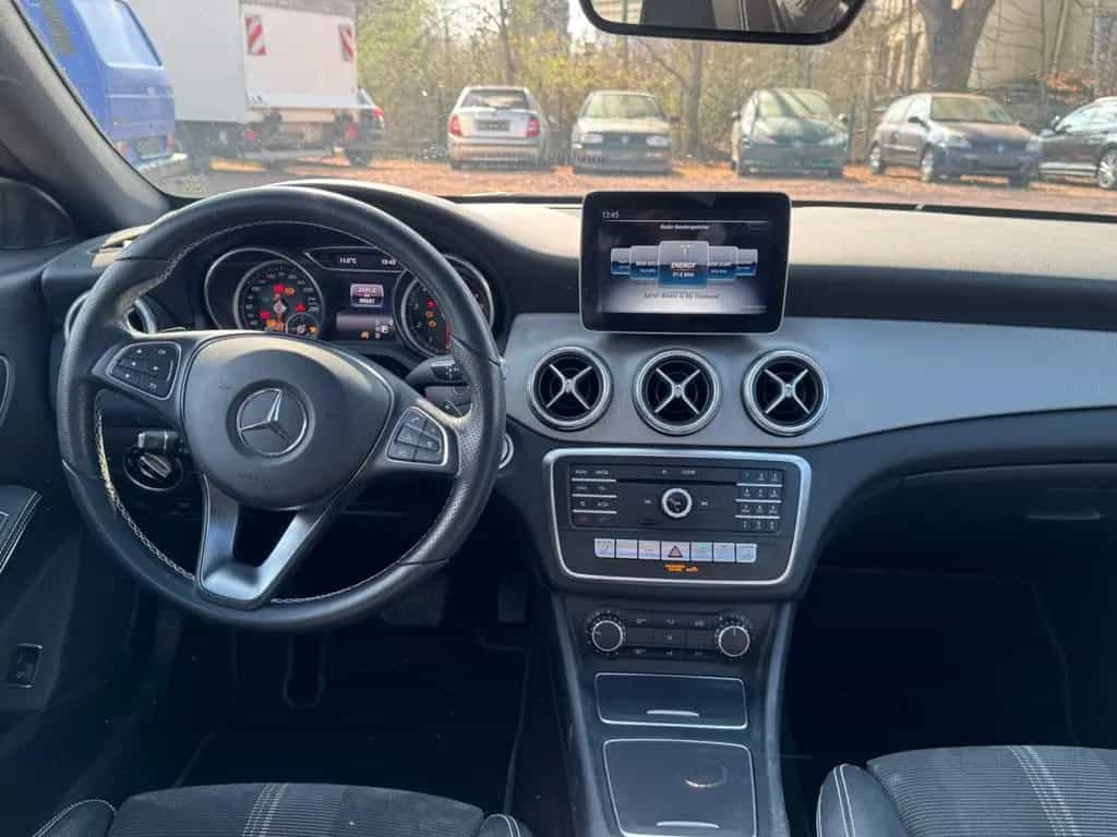 Mercedes-Benz CLA-Class Shooting Brake CLA 220 4Matic 05/2018-photo-13