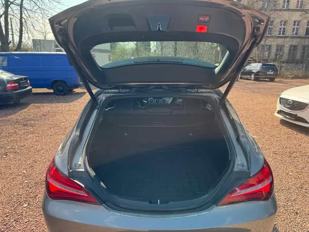 Mercedes-Benz CLA-Class Shooting Brake CLA 220 4Matic 05/2018-photo-19