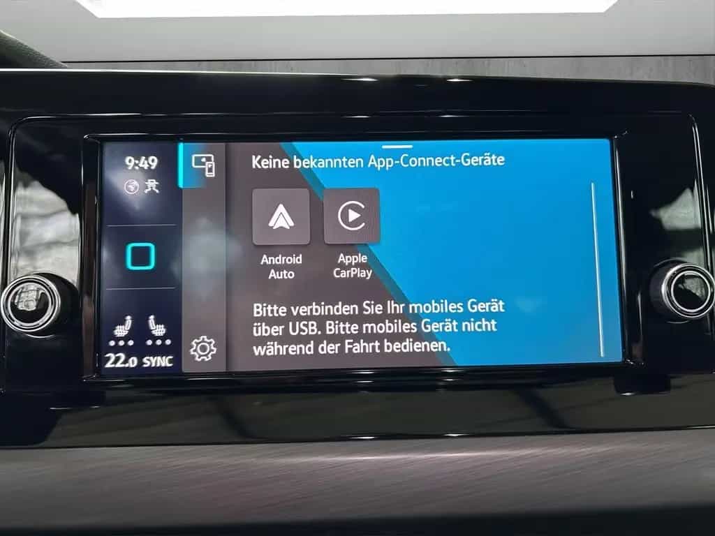 Volkswagen Golf 2.0 TSI DSG Style 03/2024-photo-15