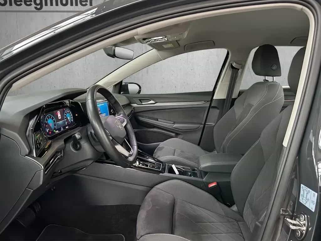 Volkswagen Golf 2.0 TSI DSG Style 03/2024-photo-8