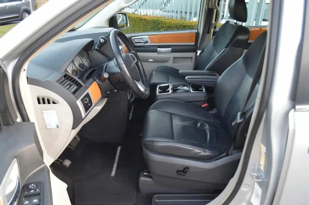 Chrysler Grand Voyager 3.8 V6 Limited, 7zits, Trekhaak, A 06/2008-photo-13