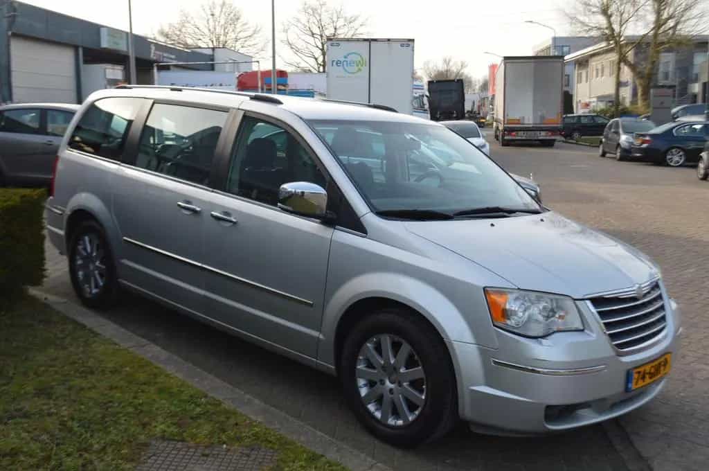 Chrysler Grand Voyager 3.8 V6 Limited, 7zits, Trekhaak, A 06/2008-photo-6